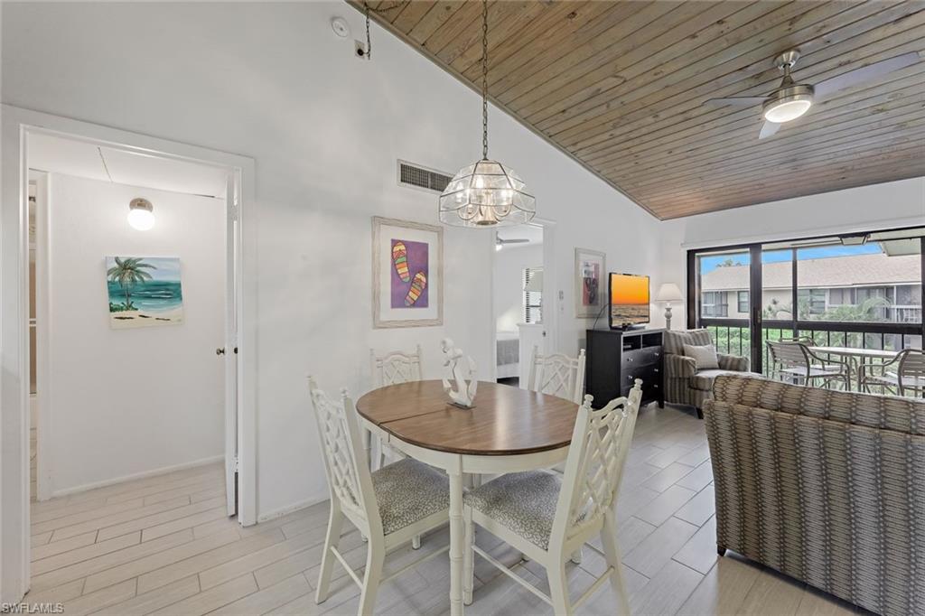 MARINER APTS MARCO ISLAND - Residential