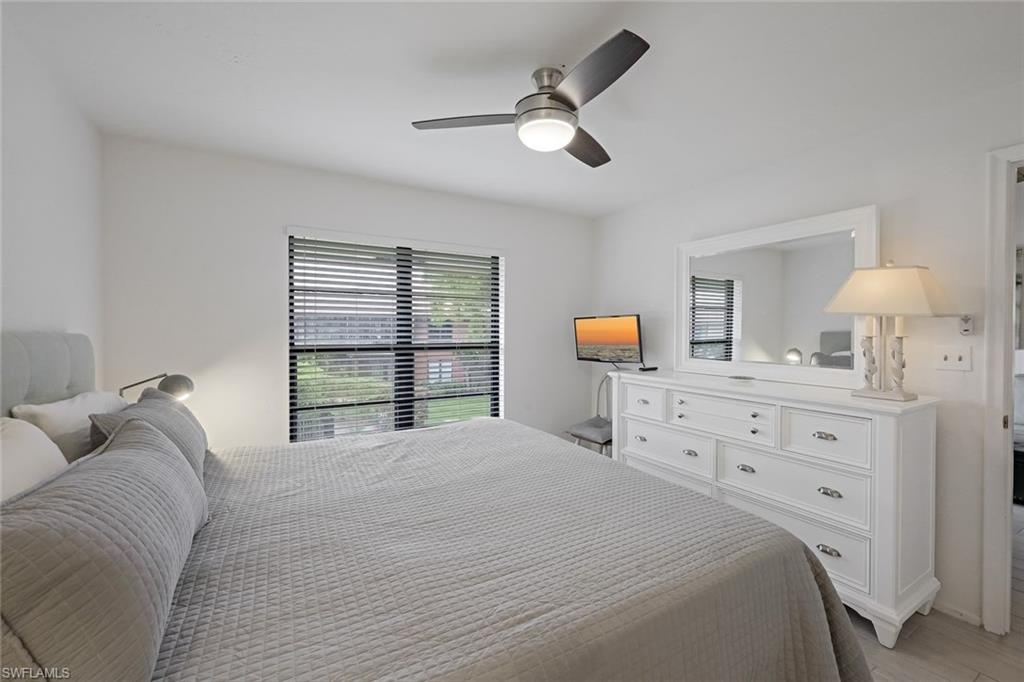 MARINER APTS MARCO ISLAND - Residential