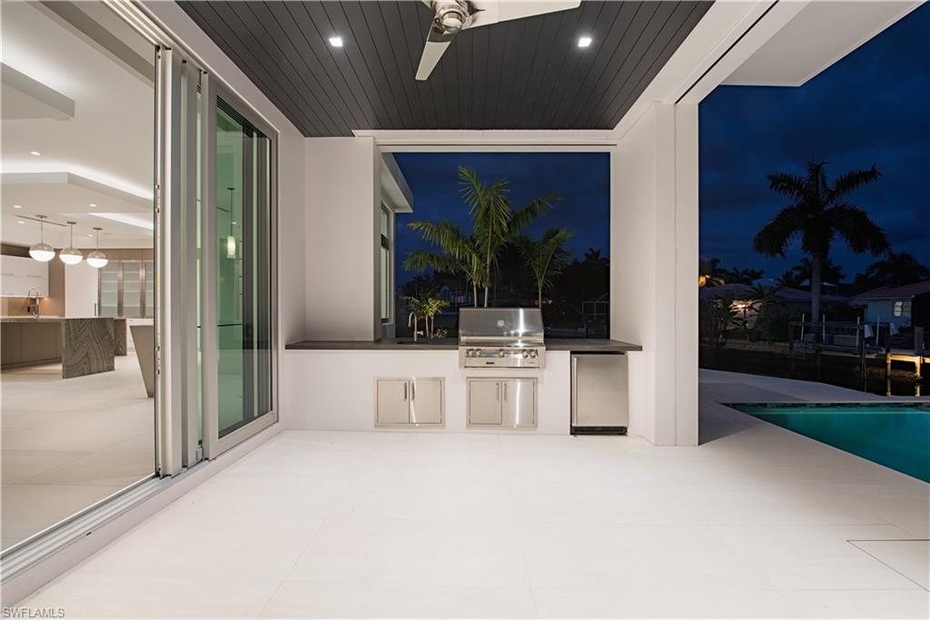 ROYAL HARBOR - Residential