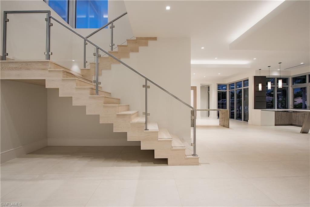 ROYAL HARBOR - Residential