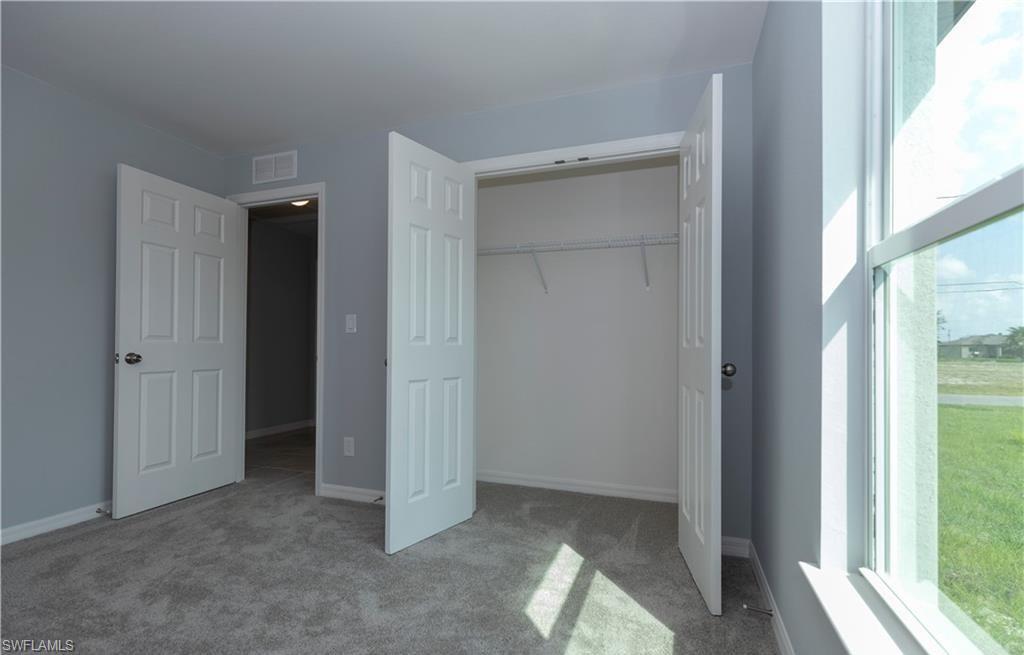 CAPE CORAL - Residential Lease