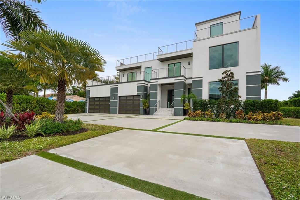 PARK SHORE - Residential