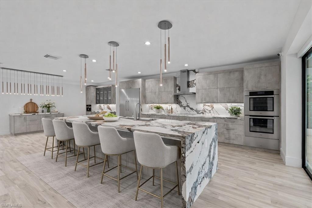 PARK SHORE - Residential