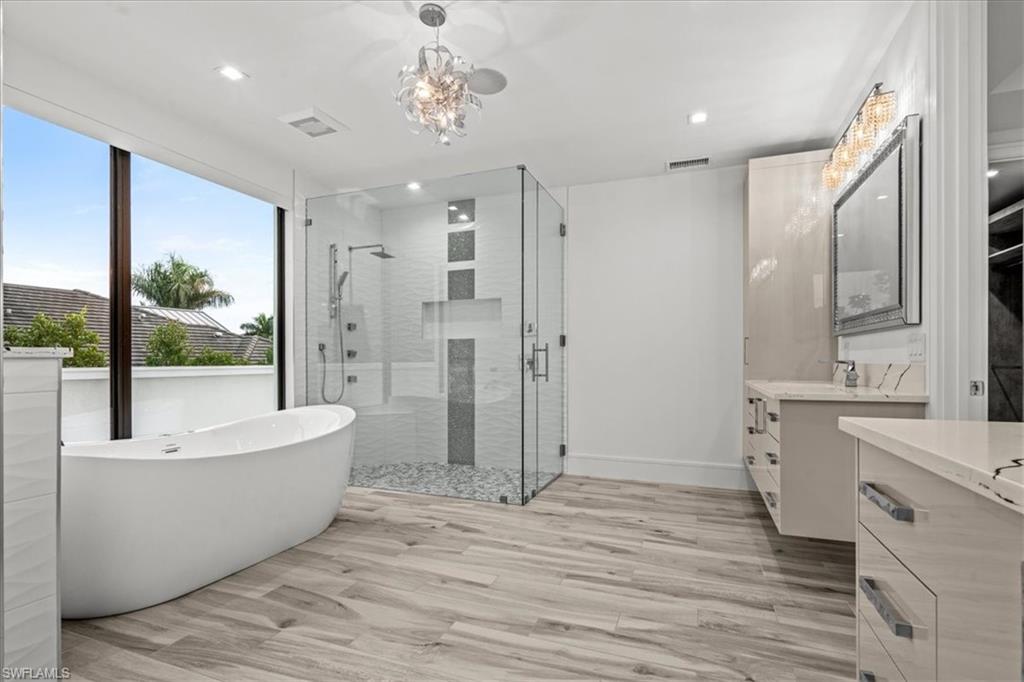 PARK SHORE - Residential