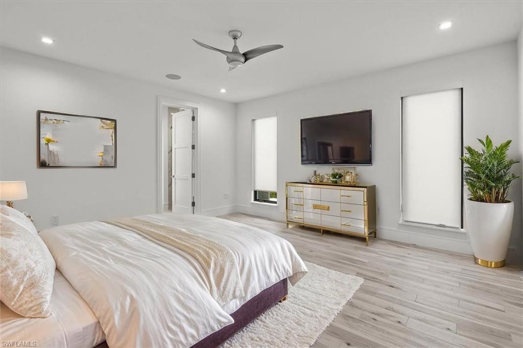 PARK SHORE - Residential