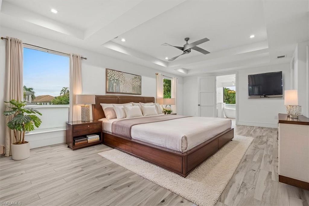 PARK SHORE - Residential