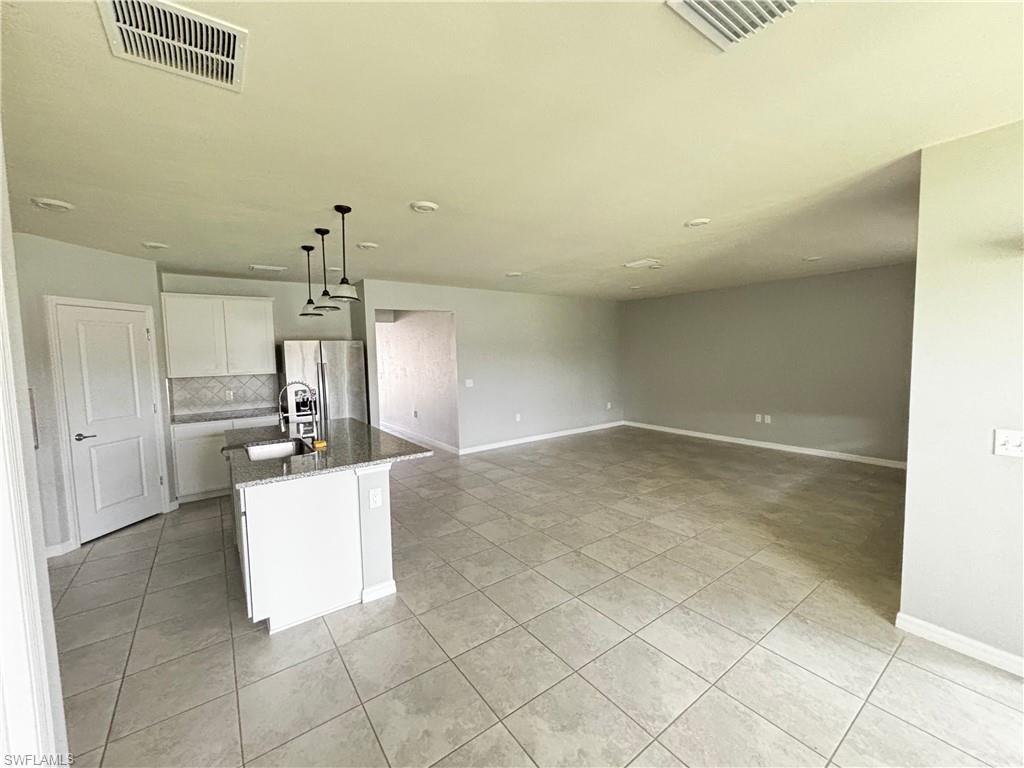 ENCLAVES AT EAGLE LANDING - Residential Lease