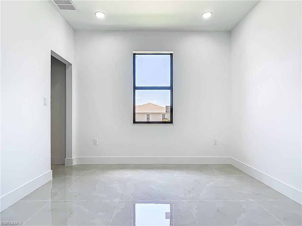 CAPE CORAL - Residential Lease