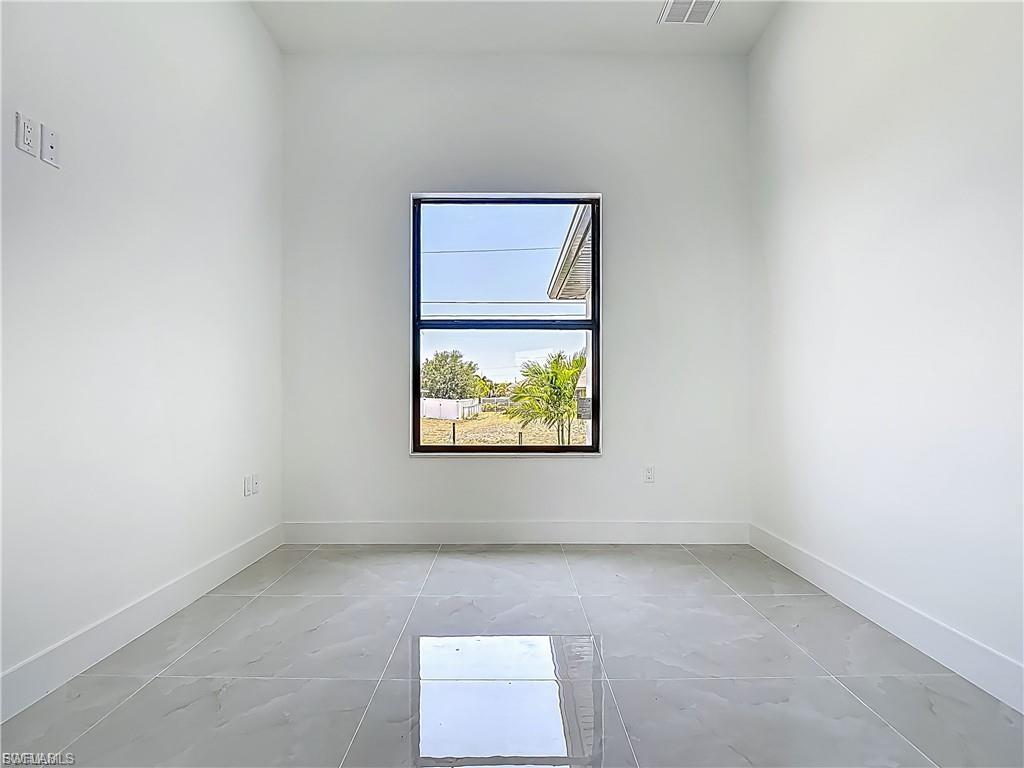 CAPE CORAL - Residential Lease