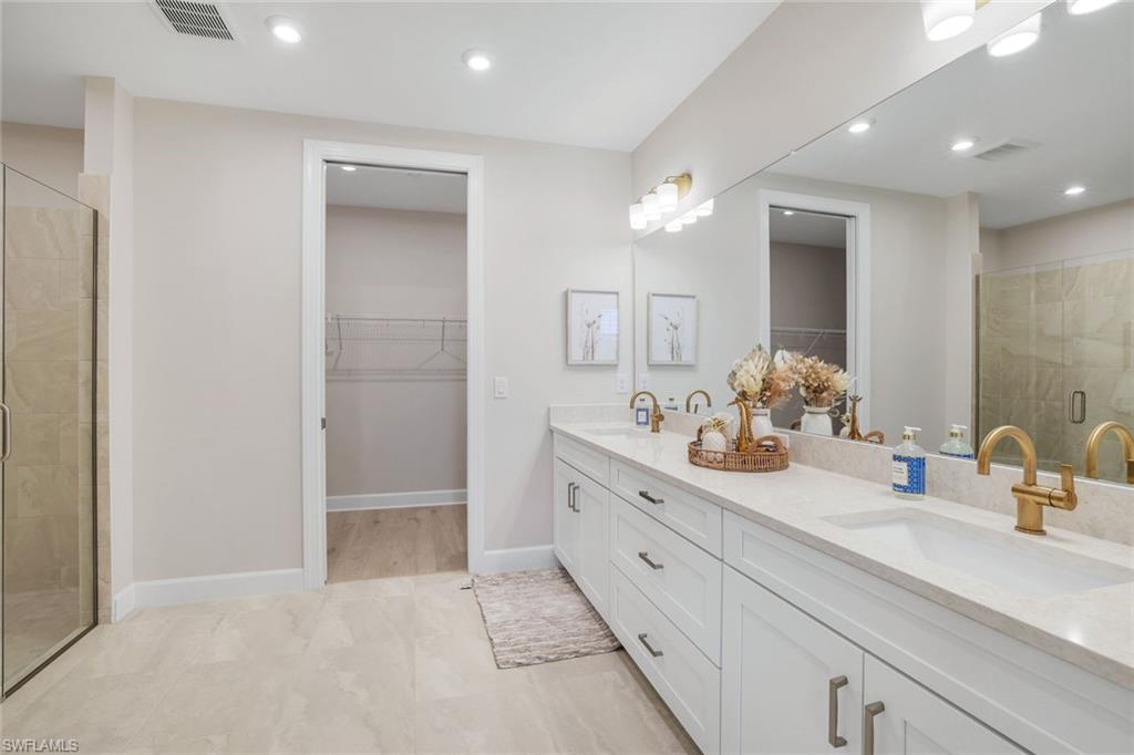 ESPLANADE BY THE ISLANDS - Residential Lease