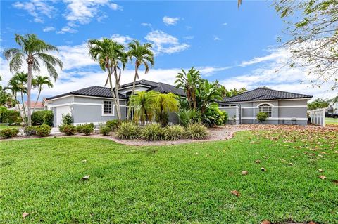 Ranch in FORT MYERS FL 13881 White Gardenia WAY.jpg