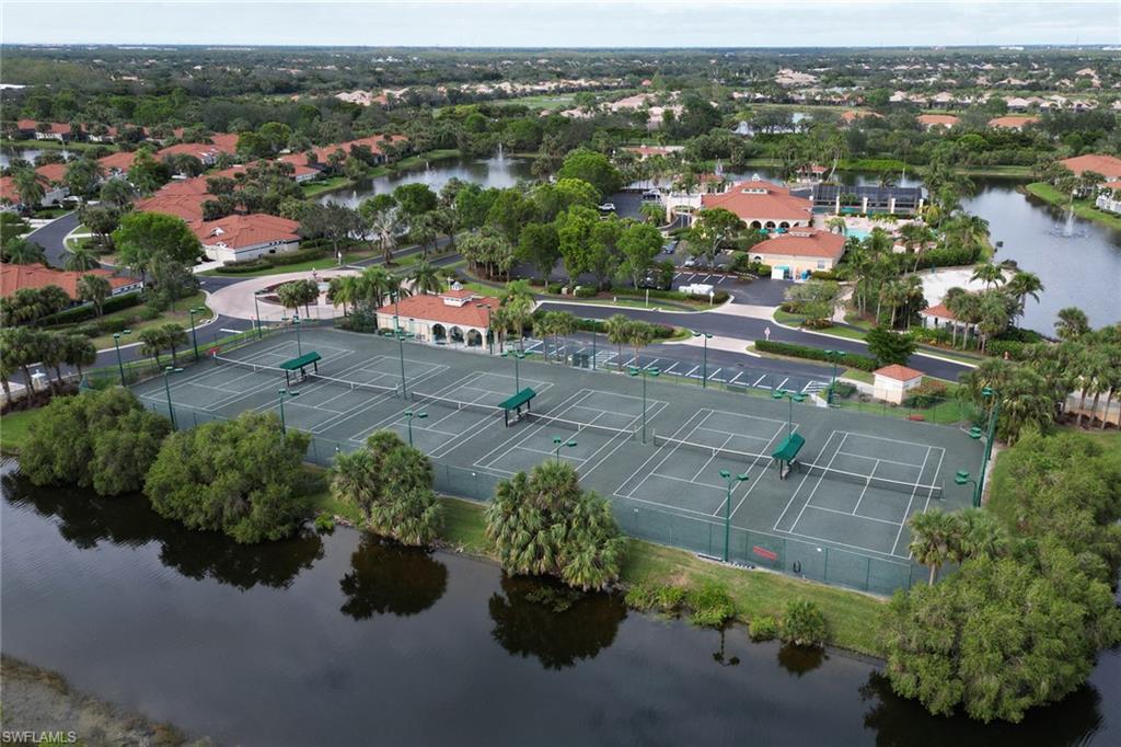 LIGHTHOUSE BAY - Residential