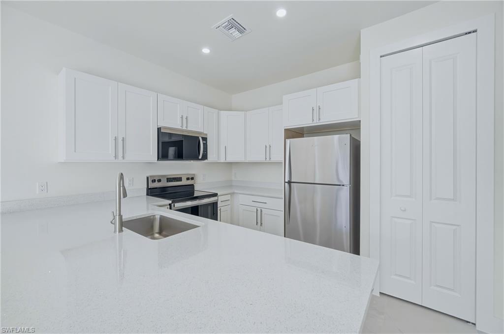 LEHIGH ACRES - Residential Lease