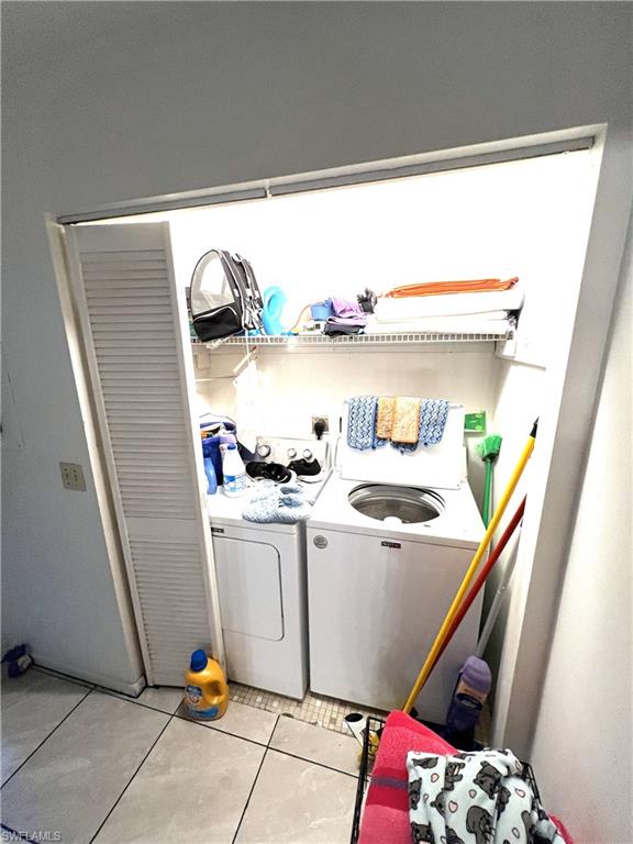 GOLDEN GATE CITY - Residential