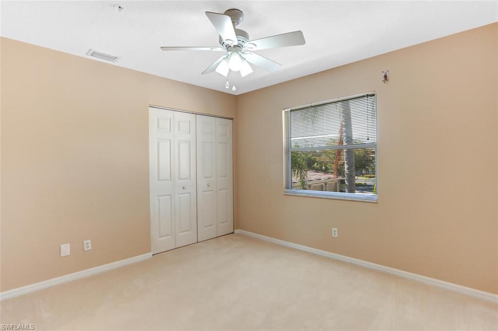 HUNTINGTON LAKES - Residential