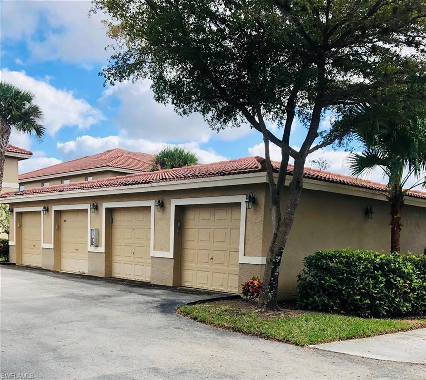 HUNTINGTON LAKES - Residential