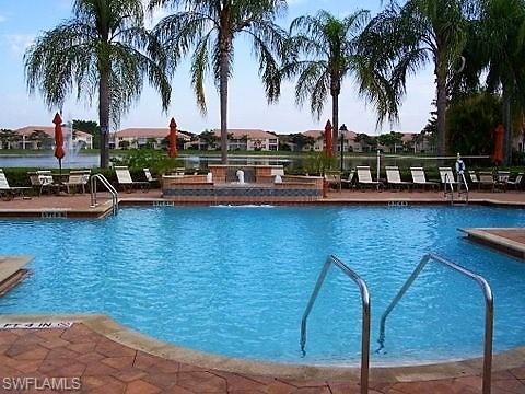 HUNTINGTON LAKES - Residential