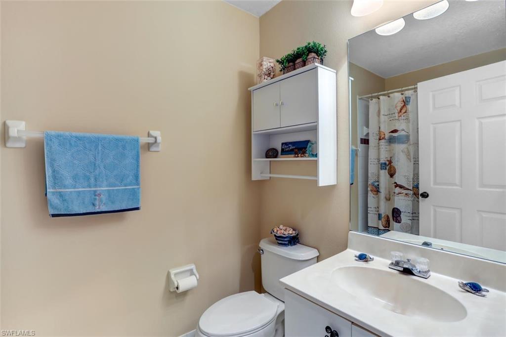 HUNTINGTON LAKES - Residential