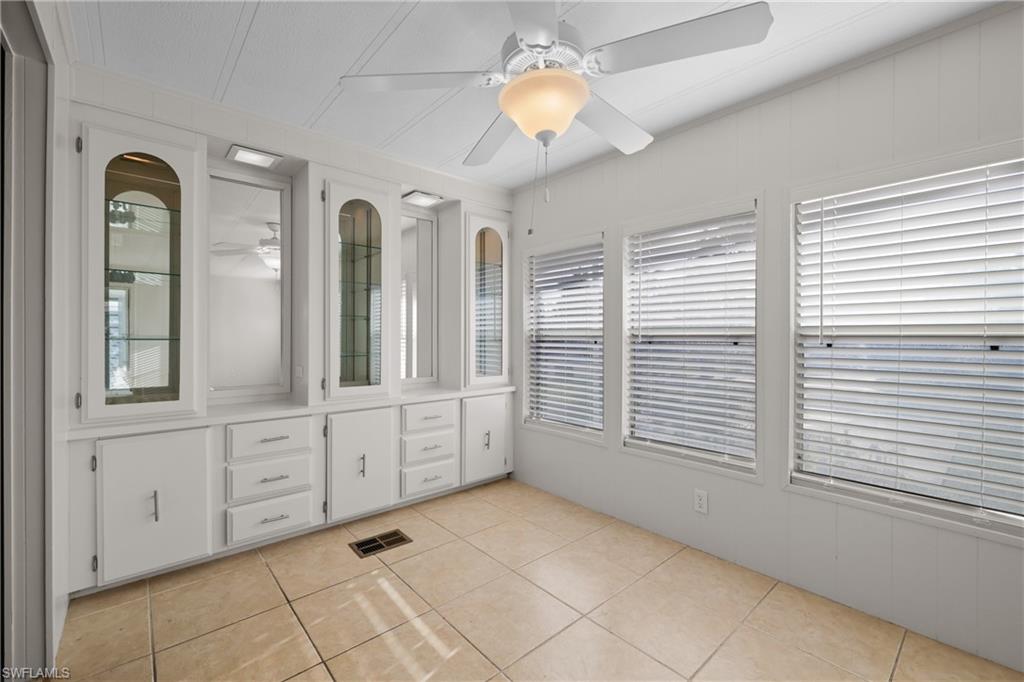 IMPERIAL HARBOR - Residential