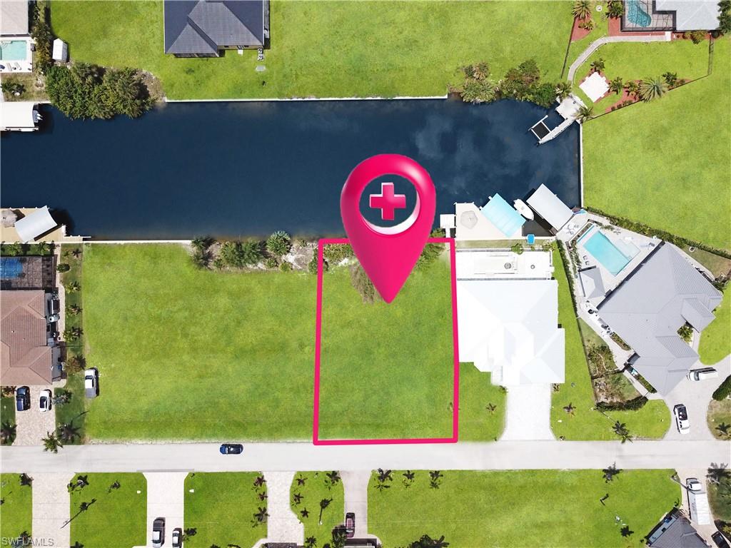 CAPE CORAL - Land