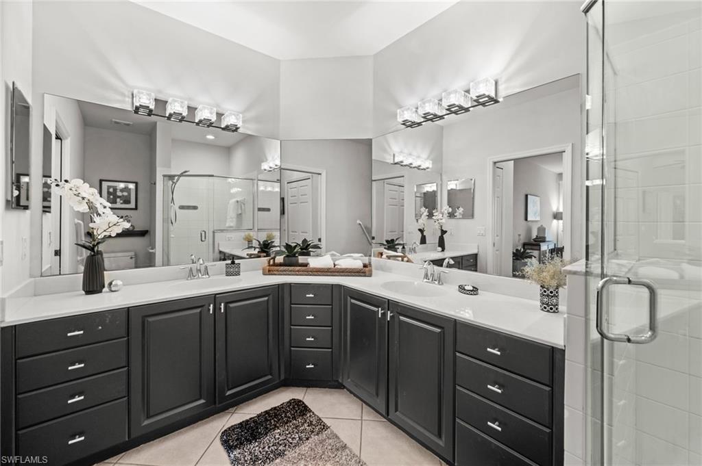 CLUBSIDE - Residential