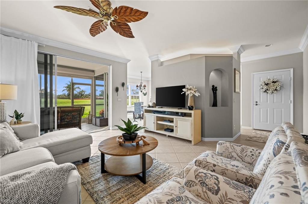 CLUBSIDE - Residential