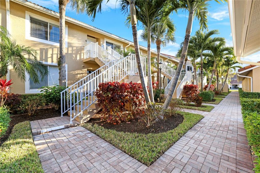 MAGNOLIA FALLS - Residential