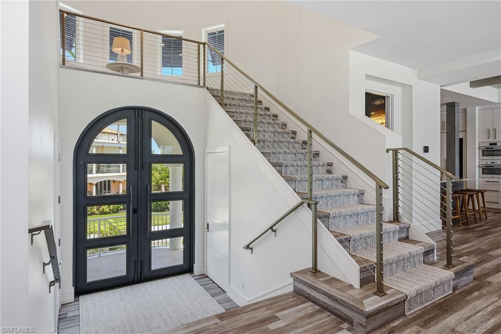 158 S Beach DR