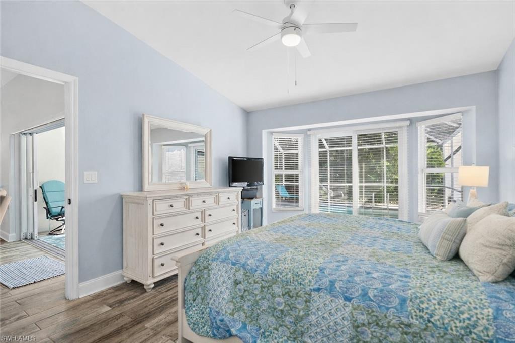 WIGGINS BAY VILLAS - Residential