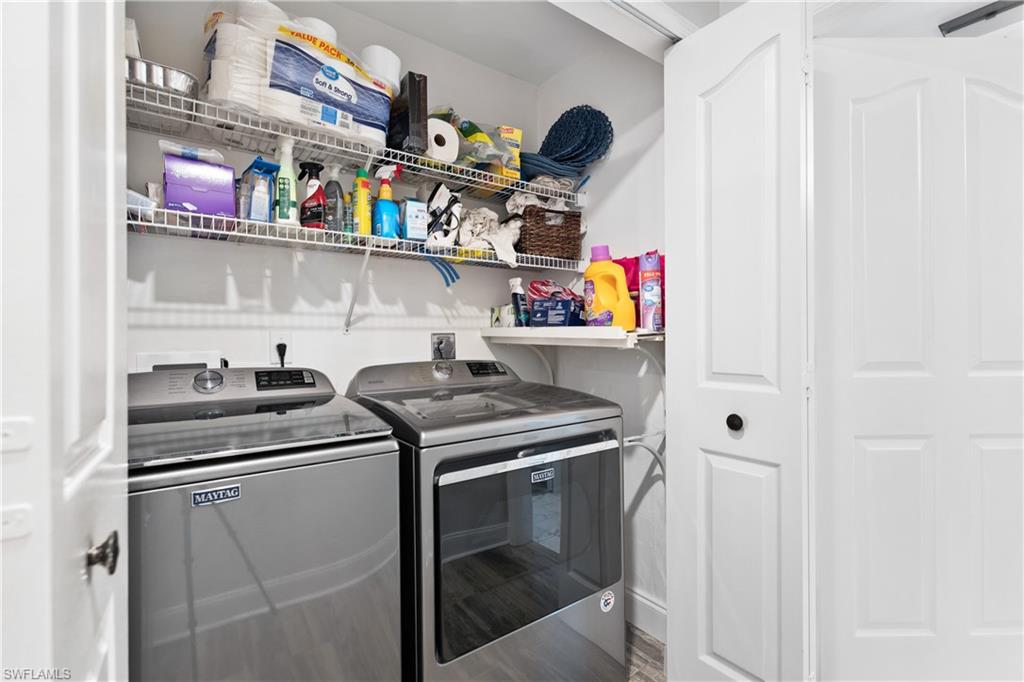 WIGGINS BAY VILLAS - Residential