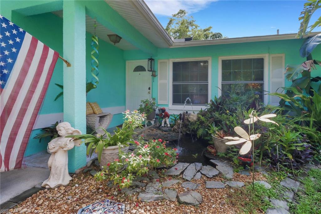 GOLDEN GATE ESTATES - Residential