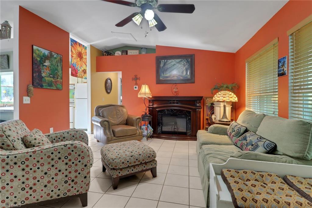 GOLDEN GATE ESTATES - Residential