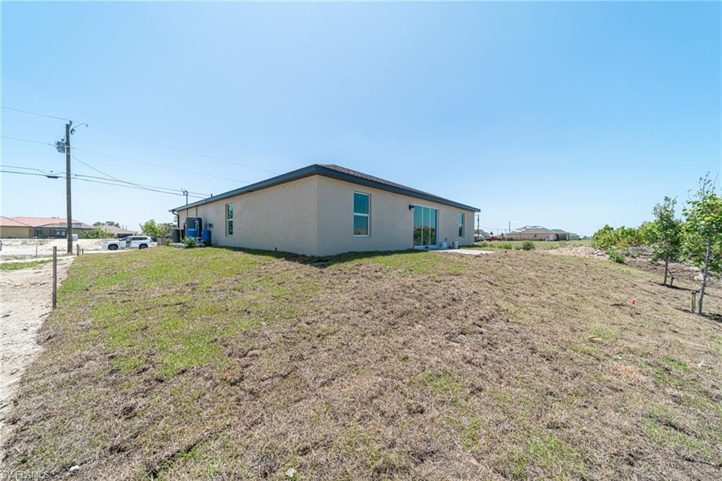 CAPE CORAL - Residential Lease