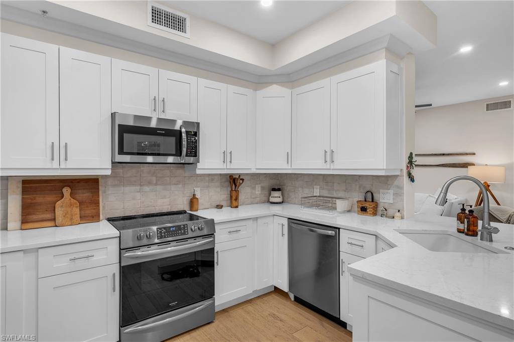 EGRETS WALK - Residential