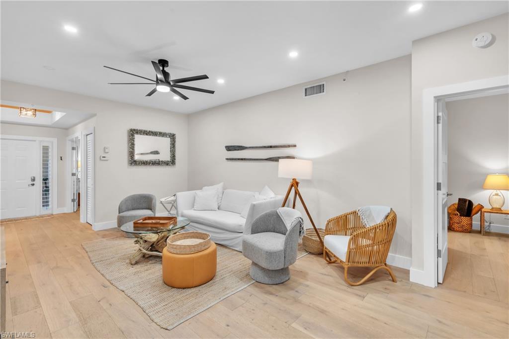 EGRETS WALK - Residential