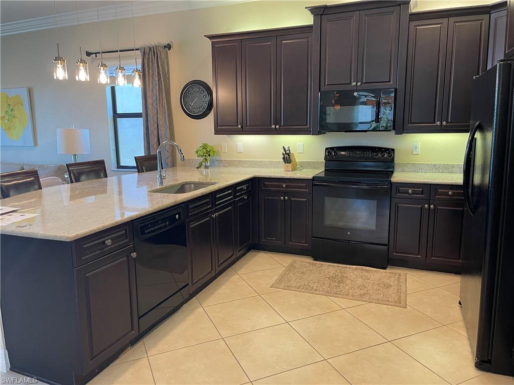 RIVERSTONE - Residential Lease