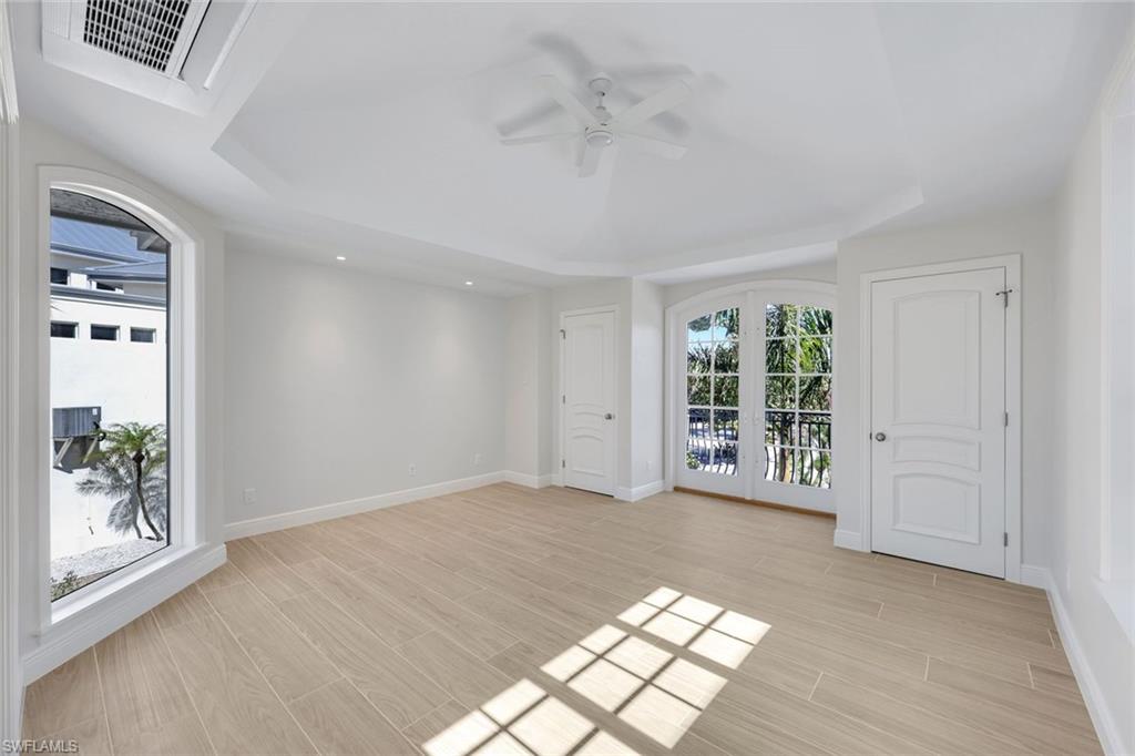 METES AND BOUNDS - Residential