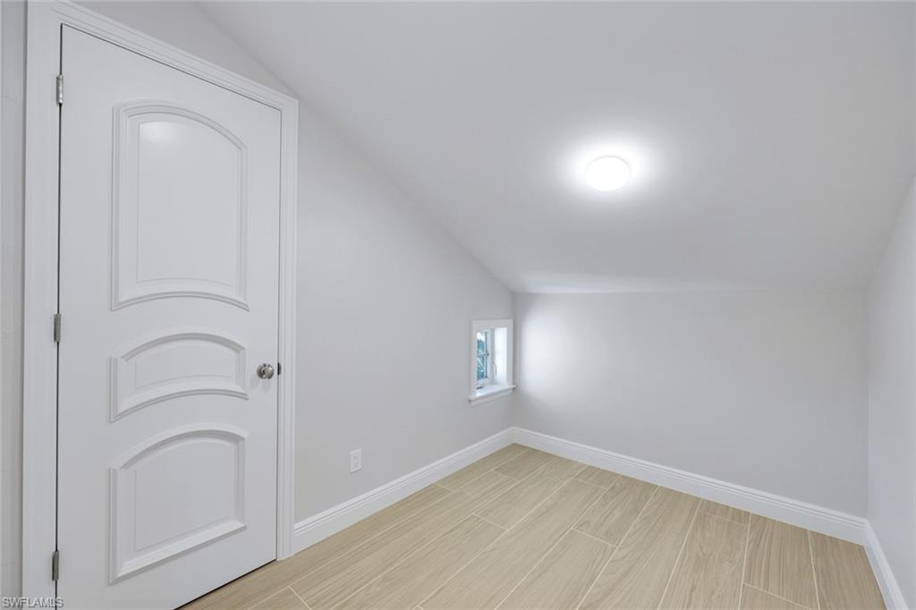 METES AND BOUNDS - Residential