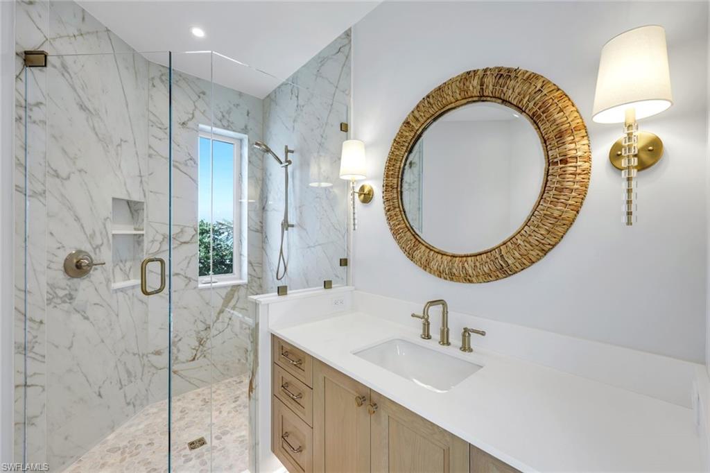 METES AND BOUNDS - Residential