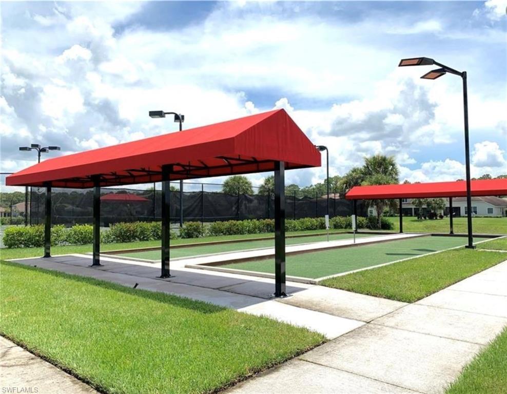 ASHTON OAKS - Residential