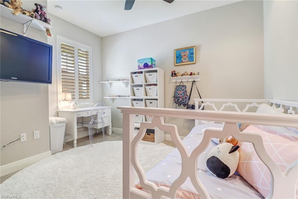 MANCHESTER SQUARE - Residential