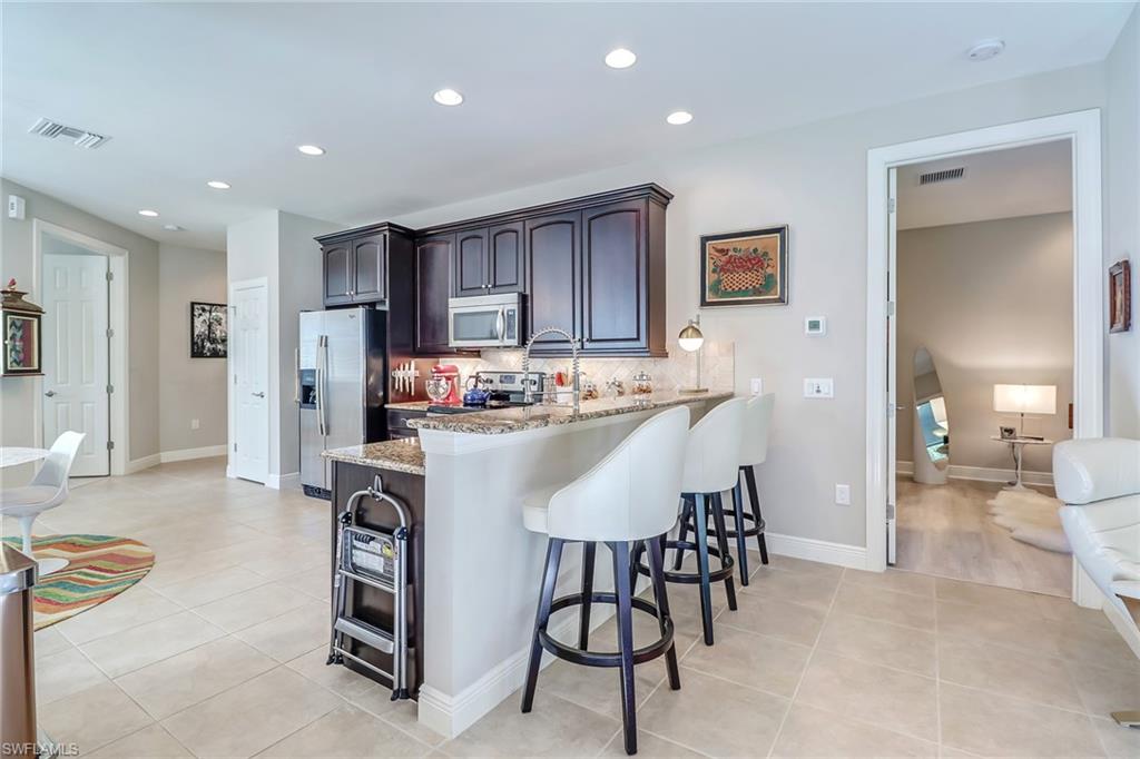 MANCHESTER SQUARE - Residential