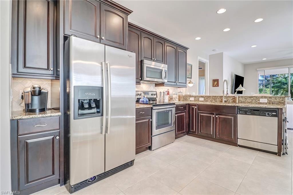 MANCHESTER SQUARE - Residential