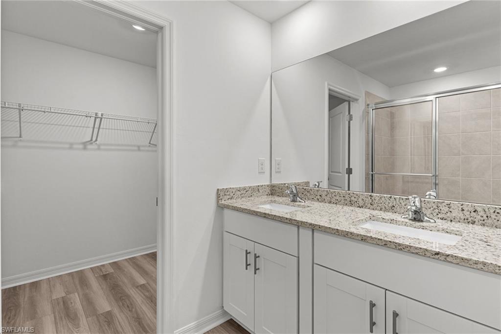 THE FLATWOODS - Residential Lease