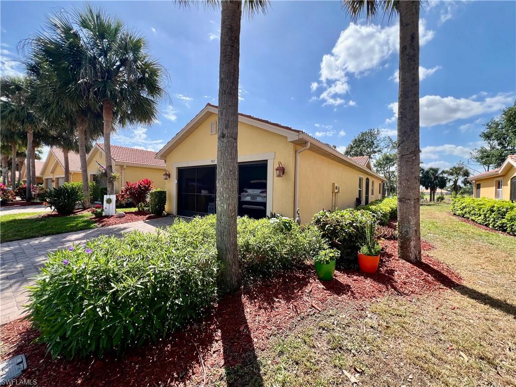 VISTANNA VILLAS - Residential