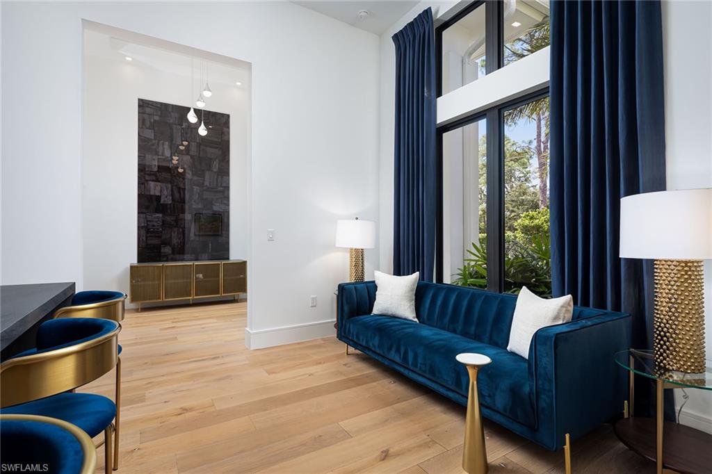 PINE RIDGE - Residential