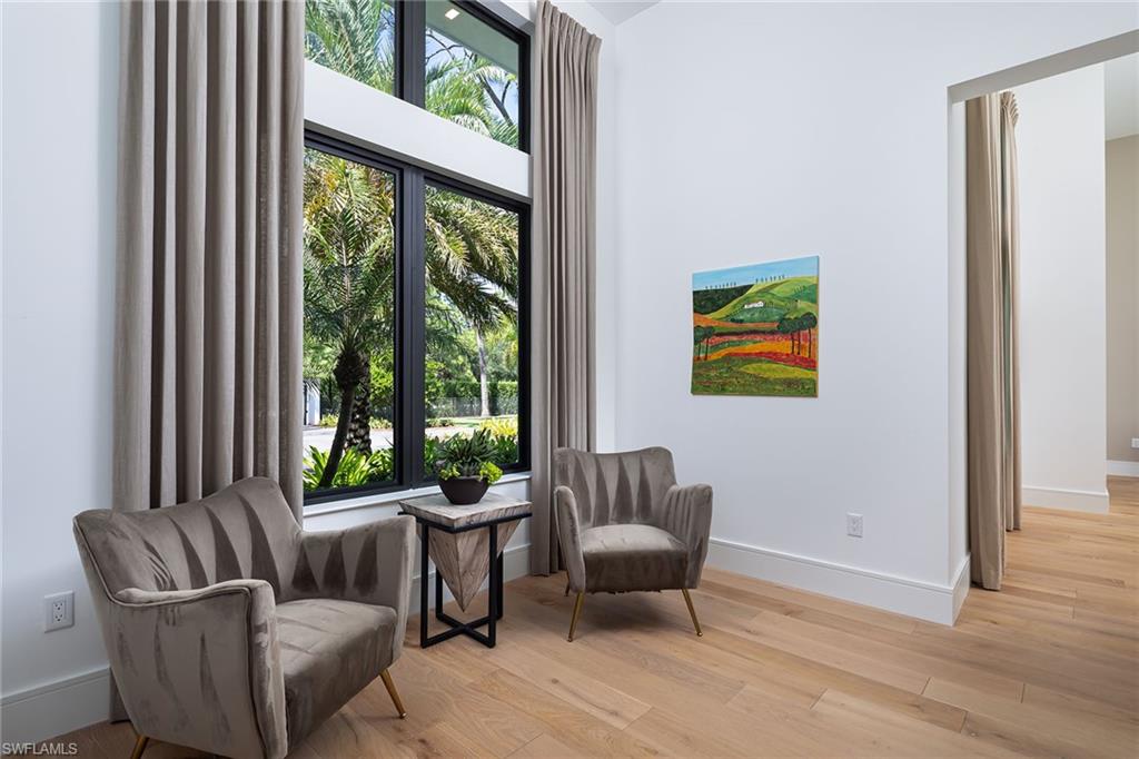 PINE RIDGE - Residential