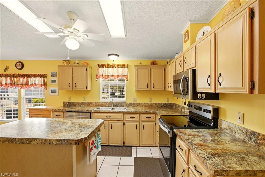 PINE LAKES COUNTRY CLUB - Residential