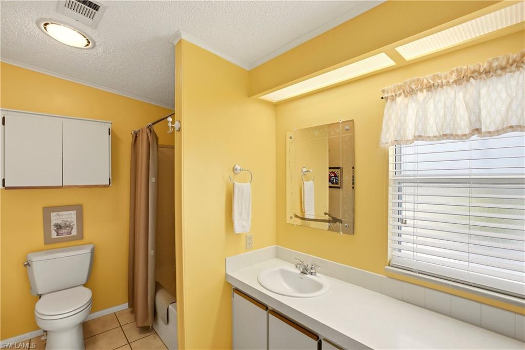 PINE LAKES COUNTRY CLUB - Residential