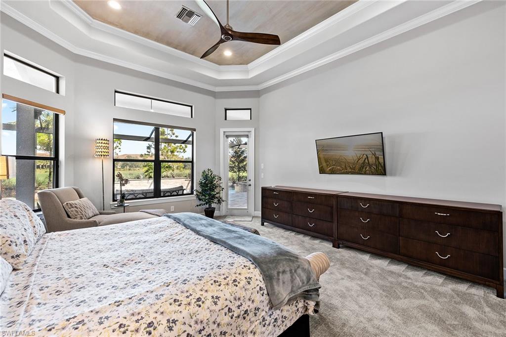 ESPLANADE - Residential